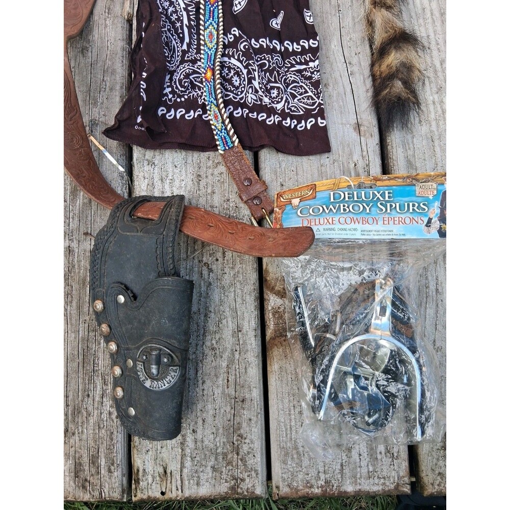 Cowboy Costume Lot Boys 6-8 Vintage Western Outfits,Props, Hats - Picture 7 of 11